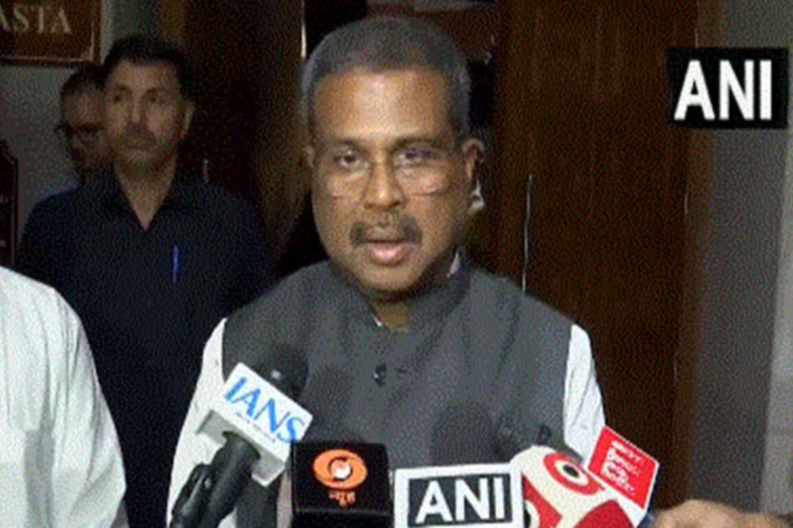 "Petty mindset," Dharmendra Pradhan slams Rahul Gandhi for politicising Balasore self-immolation case