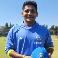 Was trying to impress him: Deshpande recalls bowling to MS Dhoni, aspires to play Test for India