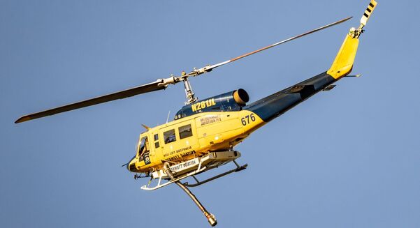 A WA farmer has died while fighting a bushfire in his local community. 
