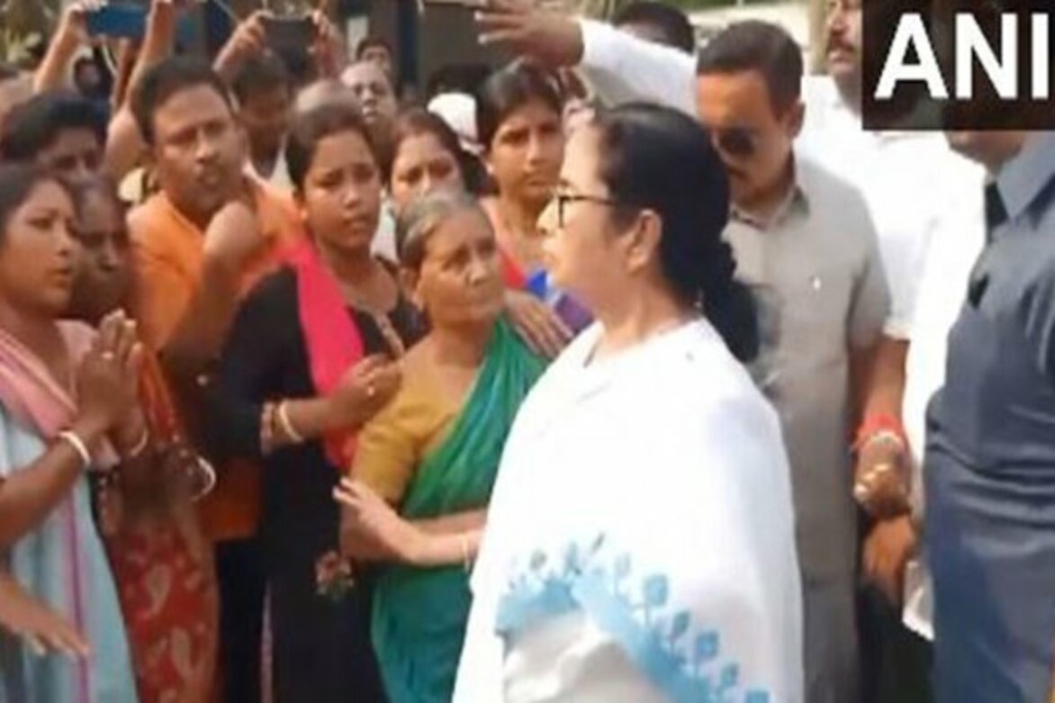 WB CM Mamata Banerjee meets cyclone victims in Alipurduar