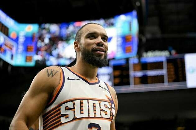 Suns seek to shake off collapse against sliding Trail Blazers