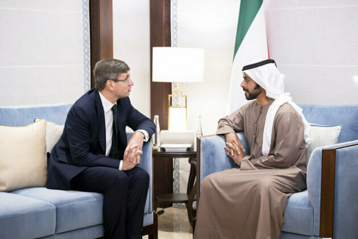 Khalifa bin Tahnoun bin Mohammed meets with French Ambassador to UAE