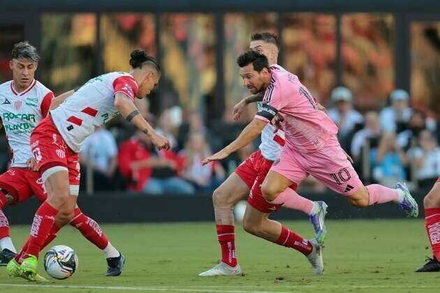 Leagues Cup roundup: Lionel Messi injured as Inter Miami top Necaxa