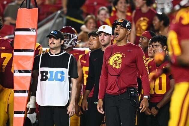 Reports: Penn State hiring USC DC D'Anton Lynn