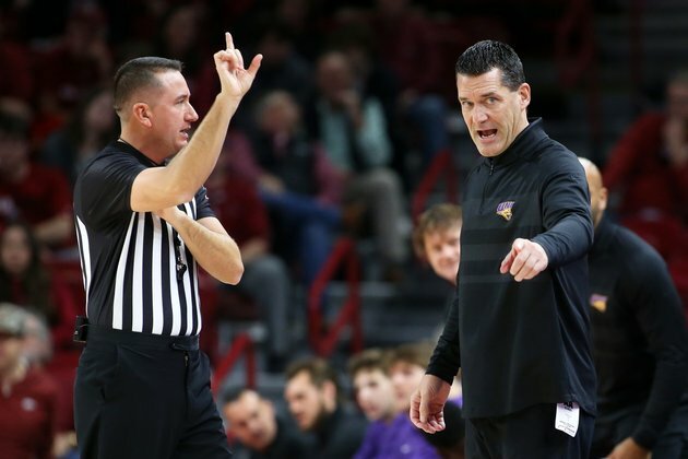 AJ Green shoots Northern Iowa past No. 16 St. Bonaventure