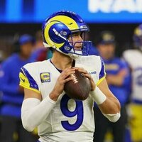 Matthew Stafford, surging Rams take aim at Panthers