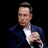 Tesla shares fall amid public feud between Musk, Trump