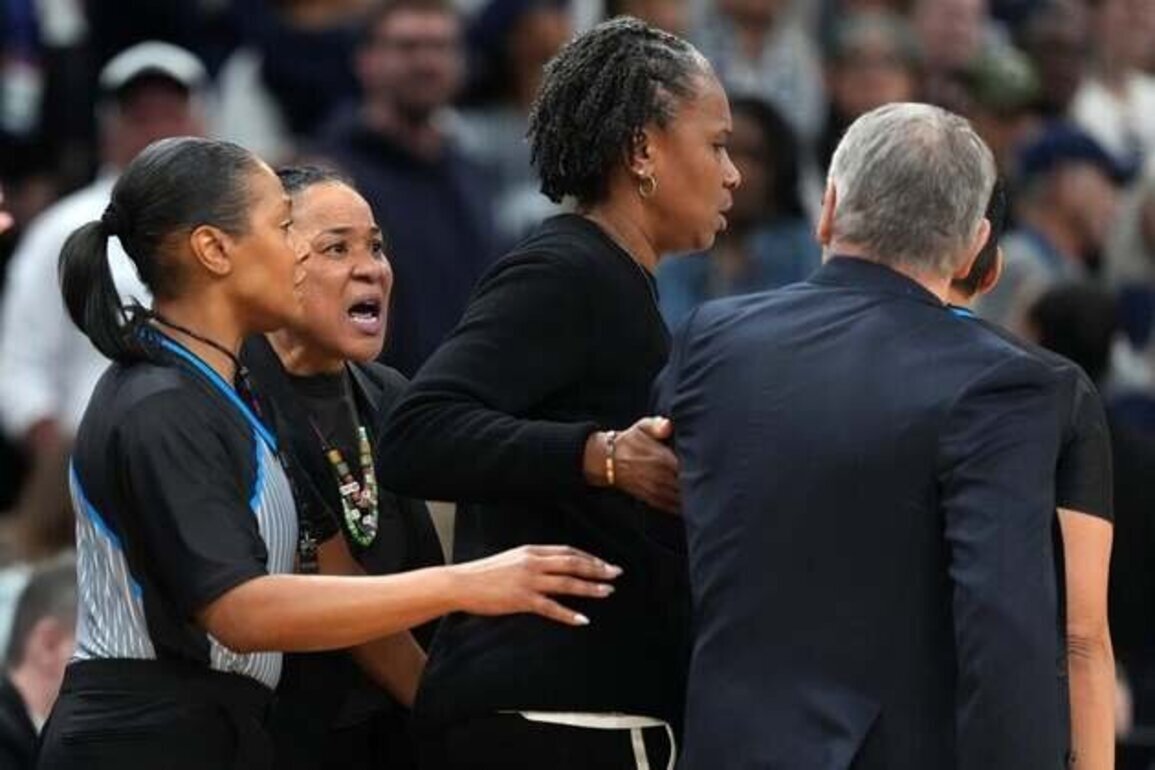 UConn, South Carolina, coaches slated for rematch in November