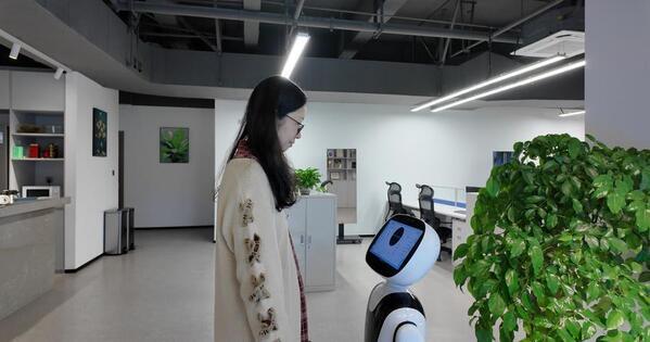 China Trials Elder-Care Robot with Contactless Vitals and Emotion Recognition
