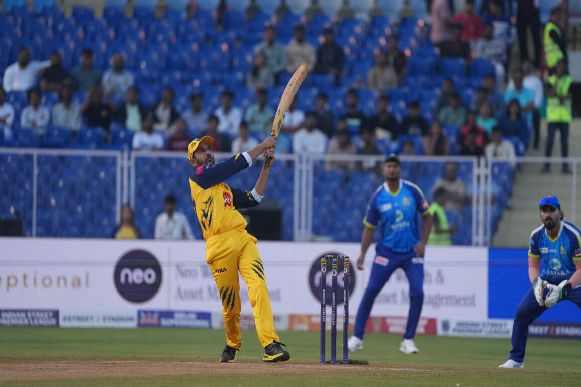 ISPL: Hat-trick of wins makes Chennai Singams table toppers