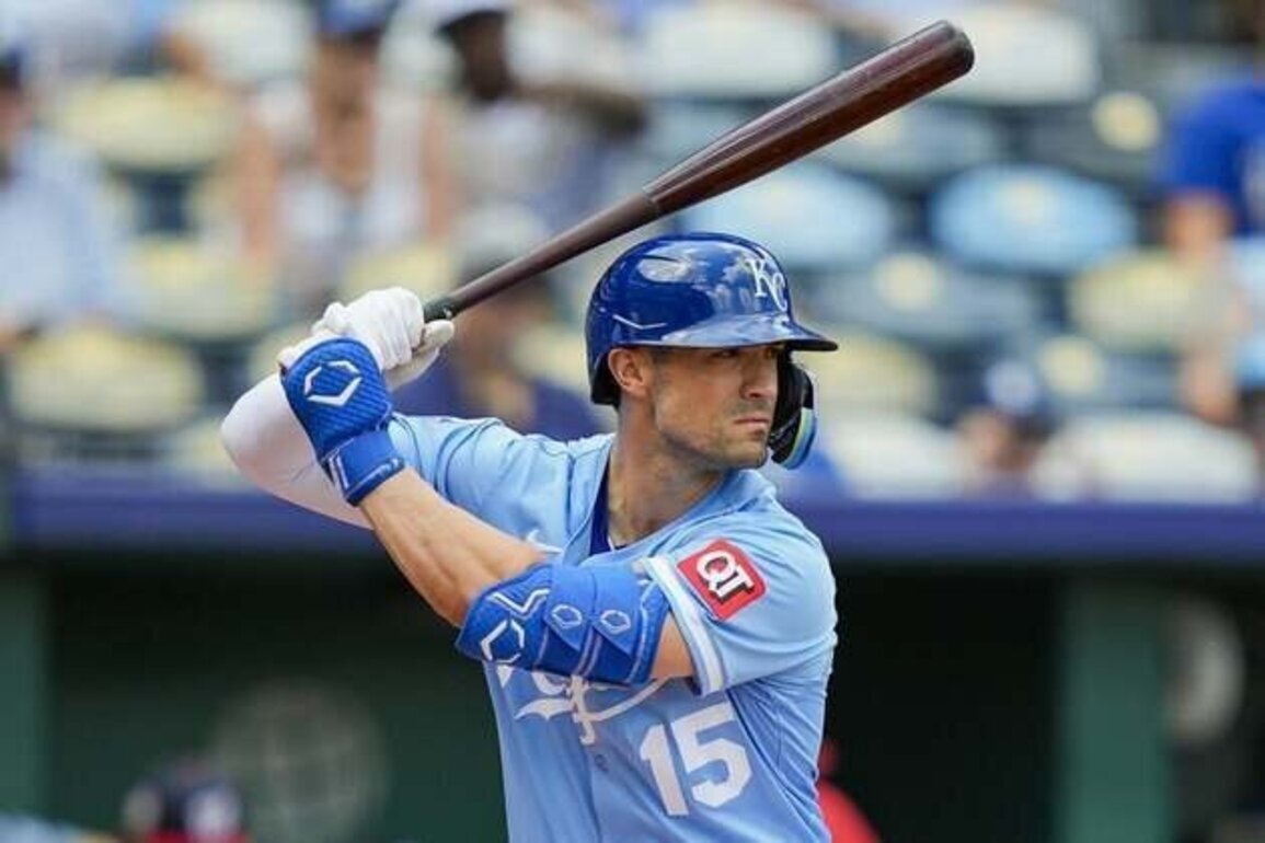 Reports: Yankees signing OF Randal Grichuk to minors deal