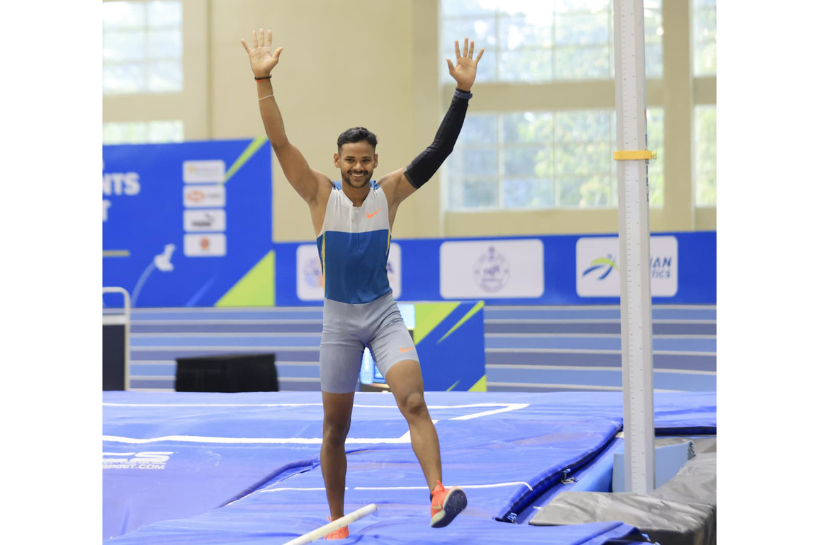 Kuldeep Kumar sets national pole vault record, raises bar to 5.41m