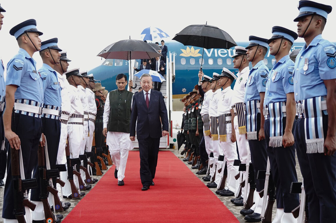 Vietnam President lands in New Delhi on first state visit to India