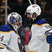NHL roundup: Sabres win playoff series for first time in 19 years