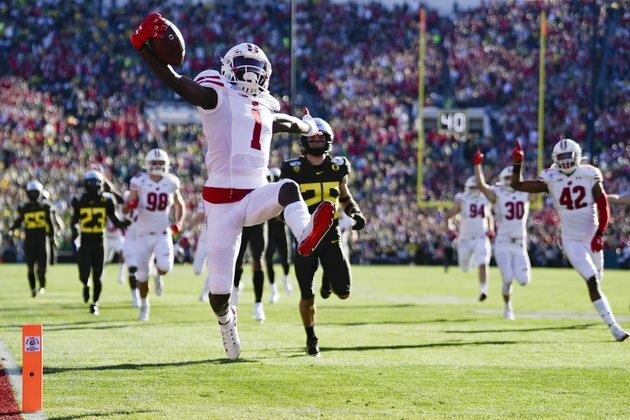 Wisconsin WR Cruickshank transfers to Rutgers
