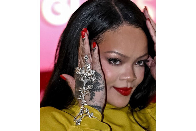 Rihanna adds Indian touch at Fenty Beauty launch bash, stuns in Manish Malhotra haathphool