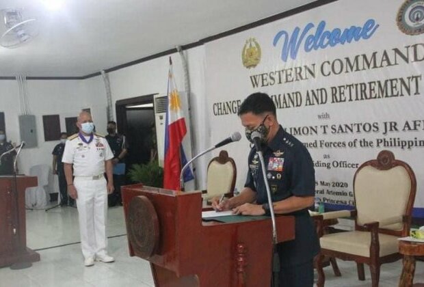 Tagalog News: Lt. Gen. Erickson R. Gloria, bagong WESCOM Commander