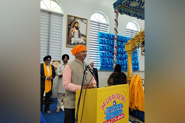 Indian Envoy to Canada attends Nagar Kirtan celebrating 421st Parkash Purab of Guru Granth Sahib in Montreal