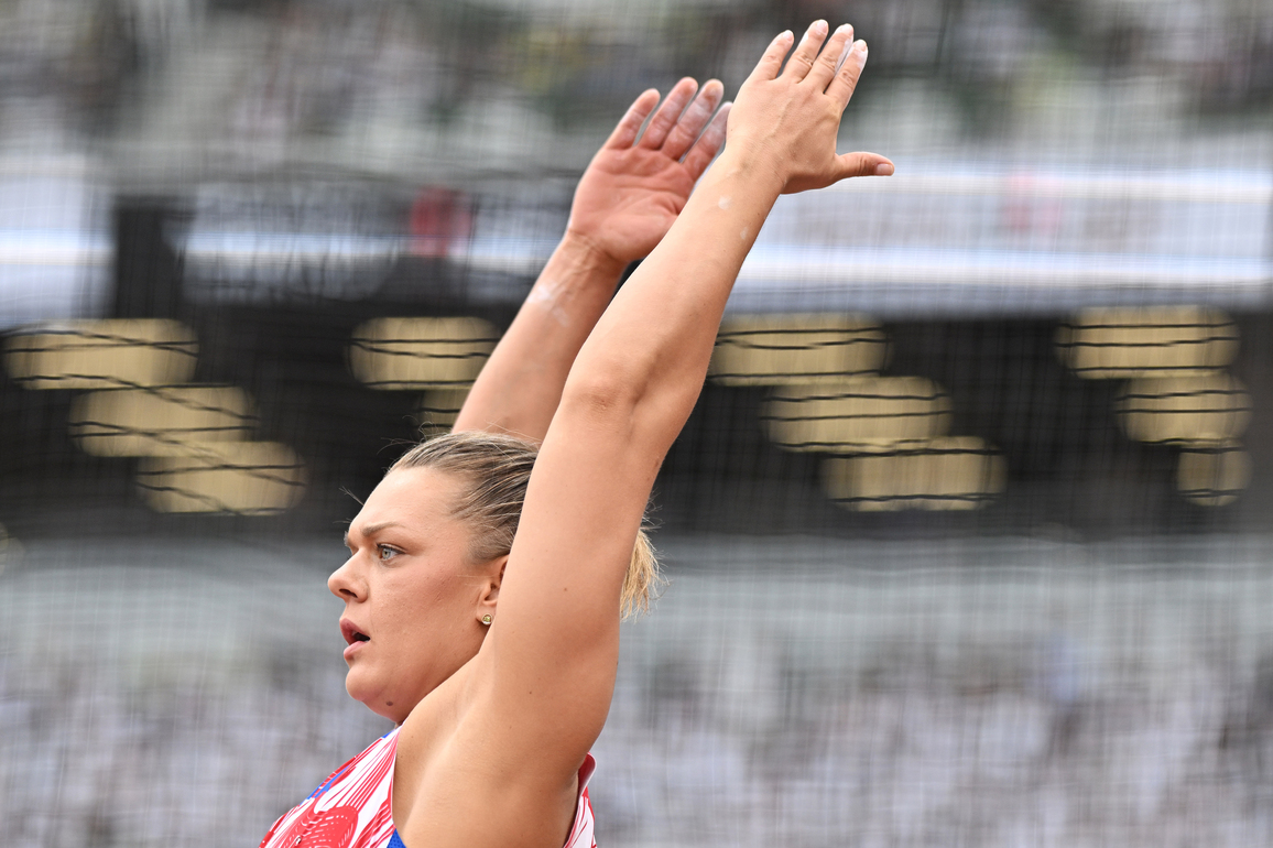 (SP)JAPAN-TOKYO-ATHLETICS-WORLD ATHLETICS CHAMPIONSHIPS-WOMEN'S DISCUS THROW-QUALIFICATION