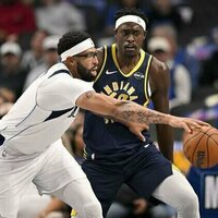 Mavericks F Anthony Davis exits vs. Pacers with lower leg injury