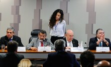  Audiência pública reuniu parlamentares