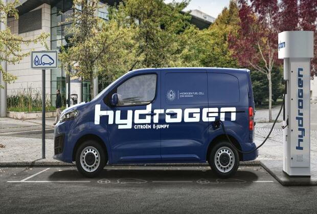 Large hydrogen van production started by Stellantis in Poland