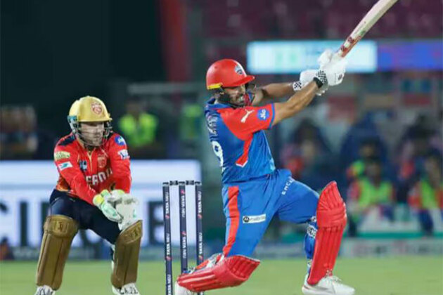 "His innings became the perfect template...": Manjrekar on Nair's winning knock for DC