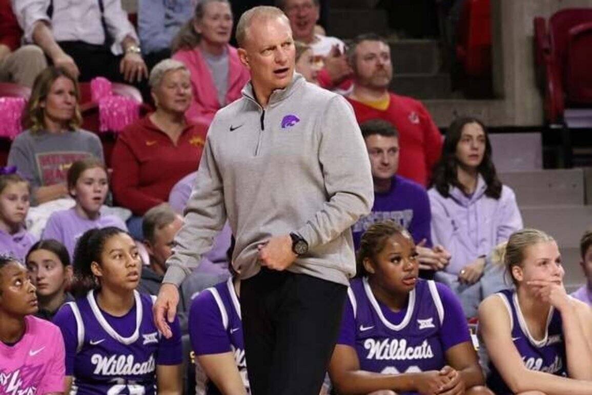 Big 12 tournament roundup: K-State dumps No. 21 Texas Tech with 21-0 run