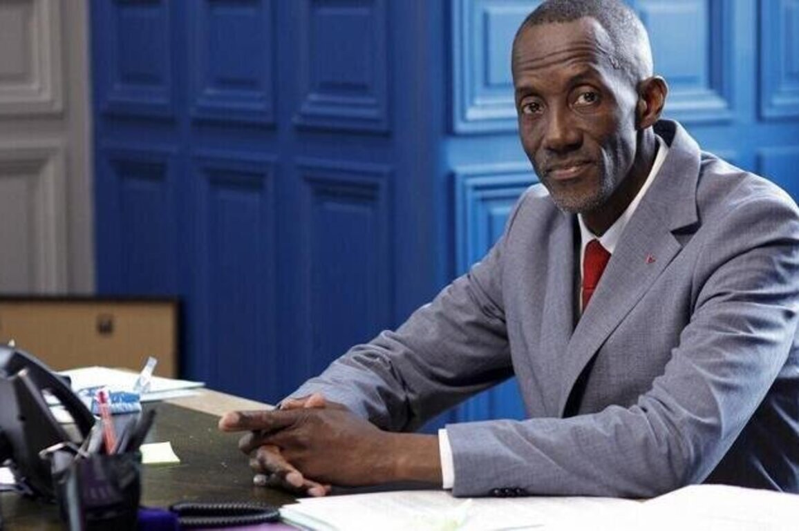 Black mayor faces abuse as France confronts racism in public life