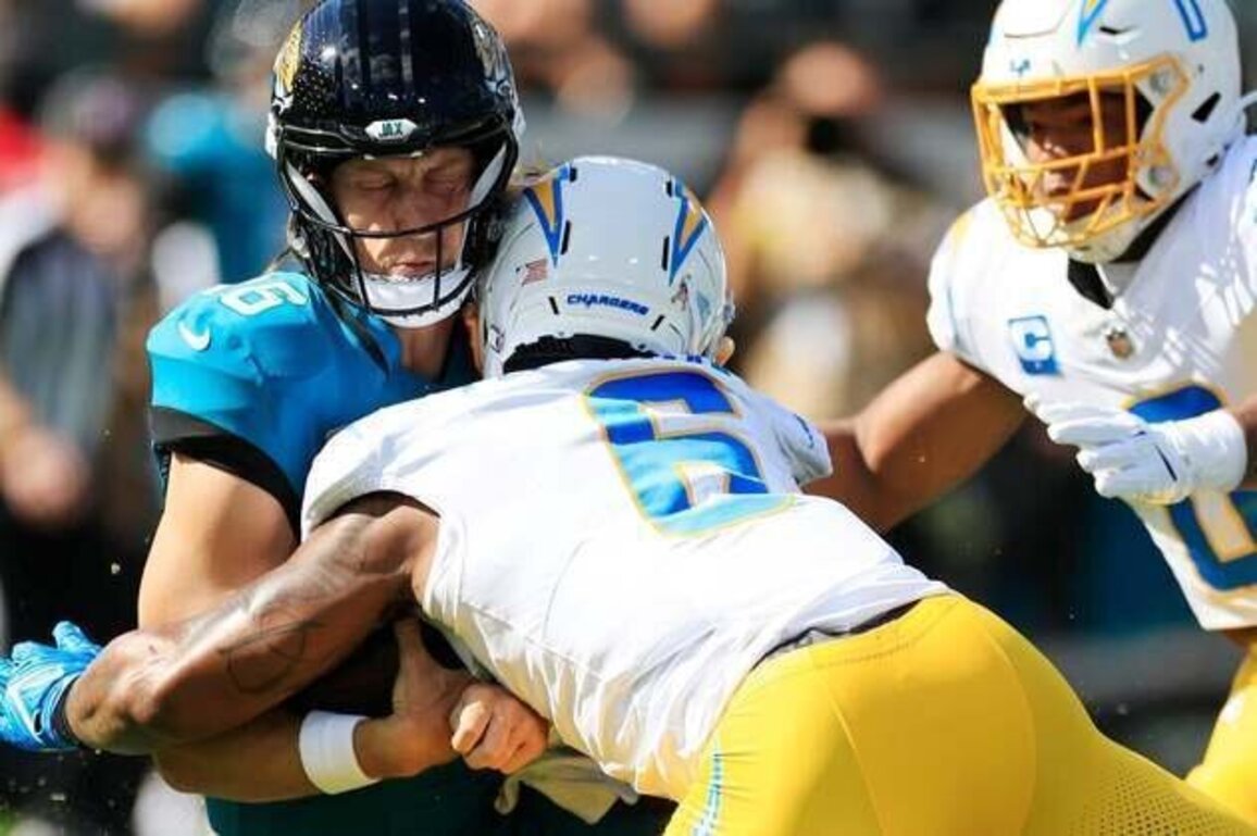 Chargers LB Denzel Perryman loses appeal of 2-game suspension