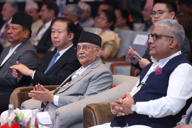 Chinese delegation refers to Everest as "Chomolungma" during Sagarmatha Sambaad
