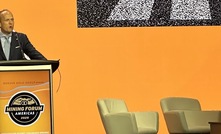 Incrementum's Ronnie Stöferle addresses delegates at Mining Forum Americas 2025