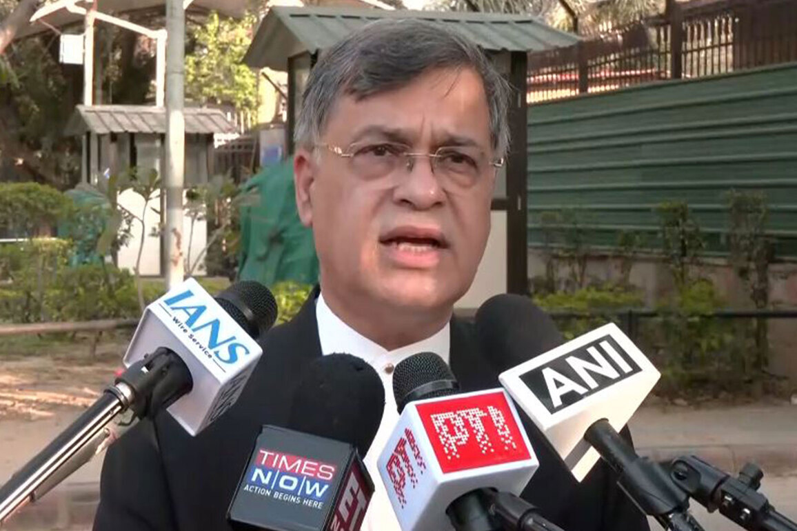 "Trial courts apply their mind and take conscious decisions": Sr Advocate Sidharth Luthra on Kejriwal's discharge in excise policy case