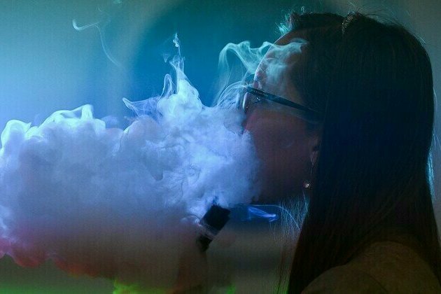 Russian MPs back complete ban on vapes