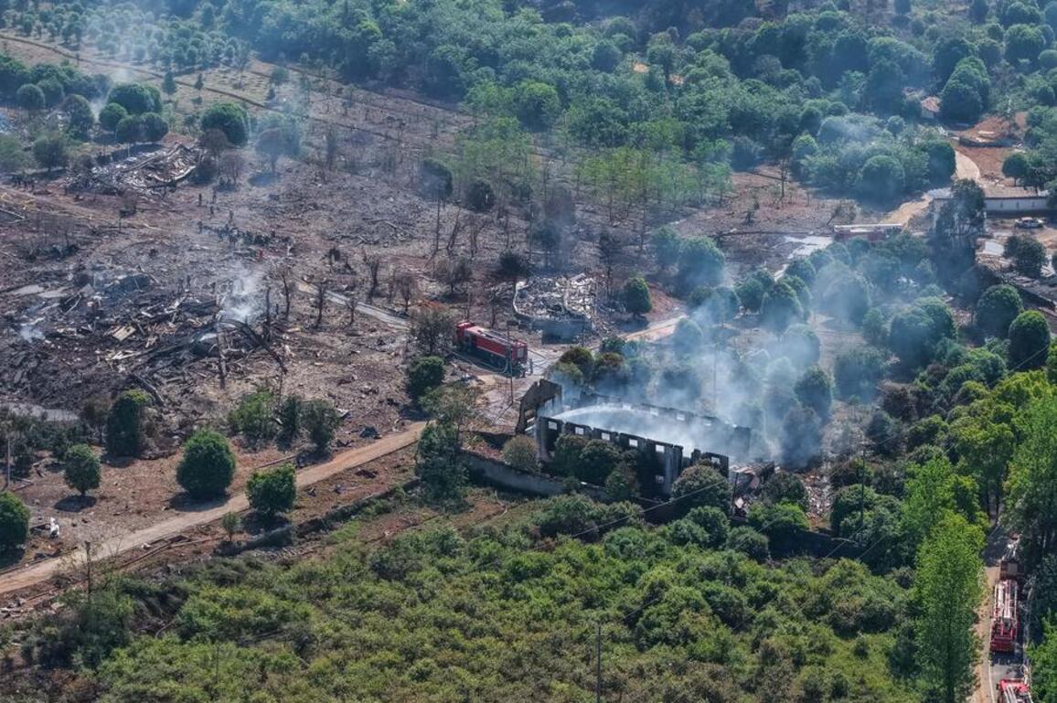 Update: Death toll rises to 26 in central China fireworks plant explosion