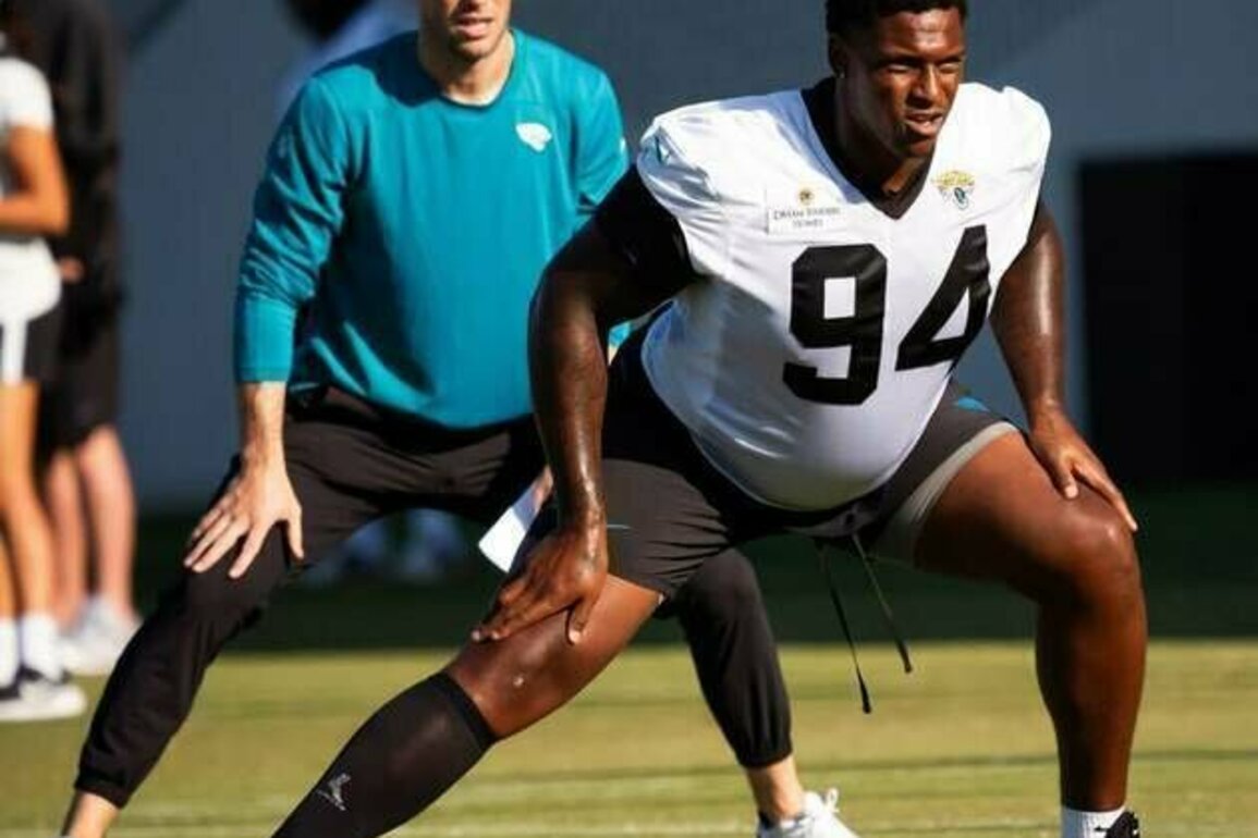 Jaguars activate DT Maason Smith from PUP list