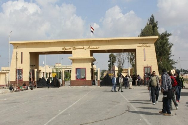 Amid COVID-19 pandemic, Egypt re-opens crossing with Gaza for 3 days