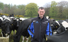 One-man parlour provides fixed cost benefit for family dairy farm