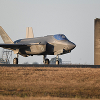 Spain shelves plans for US-made F-35 fighter jet "indefinitely": Report