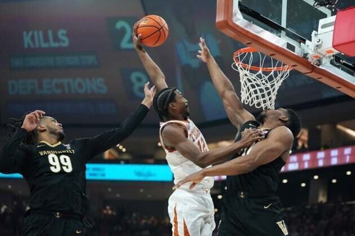 Texas denies No. 10 Vanderbilt program-record 17-0 start