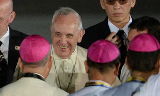 There are ''limits'' to freedom of speech - pope There are ''limits'' to freedom of speech - pope