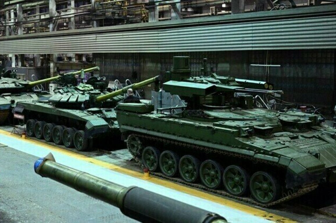 Russia surpasses Western Europe in defense output  UK report