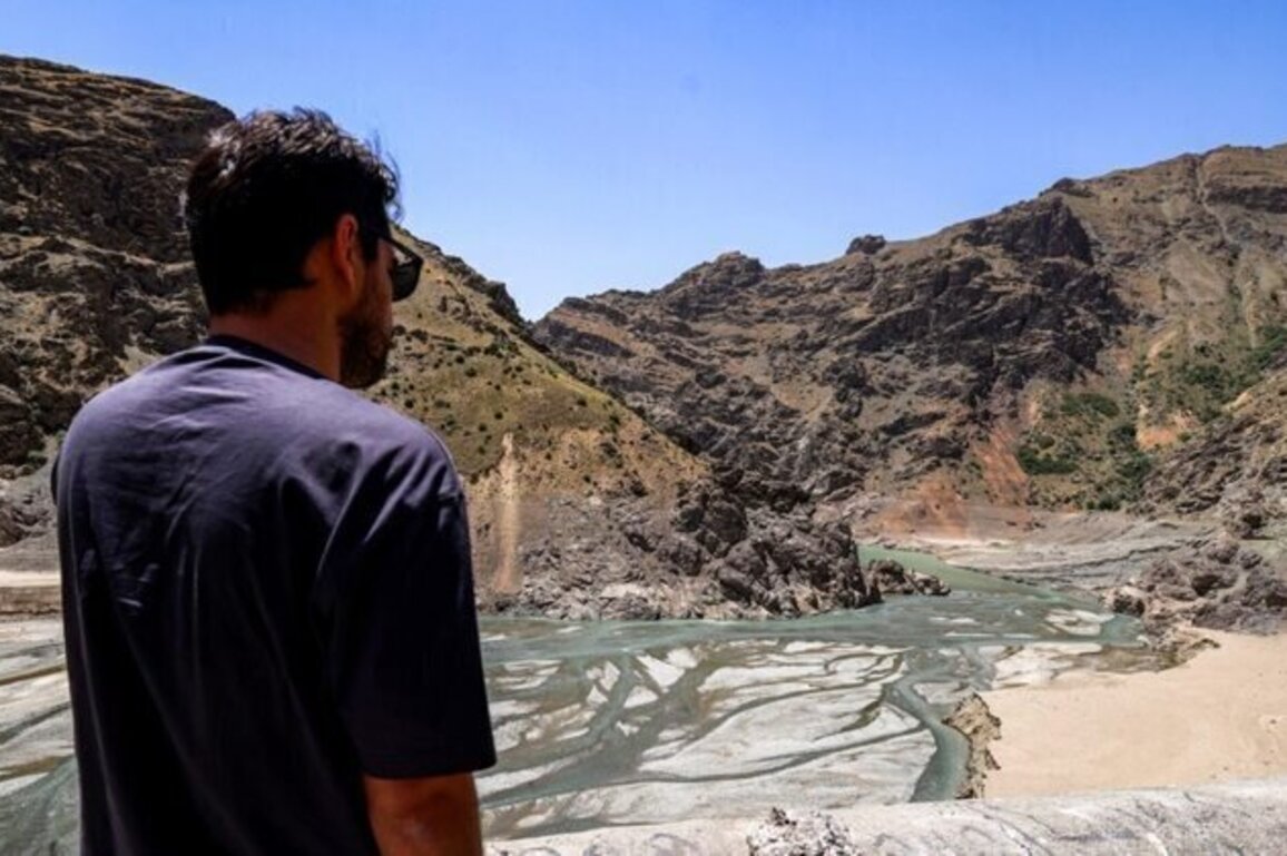Iran Turns To Neighbors For Help As Water Crisis Intensifies