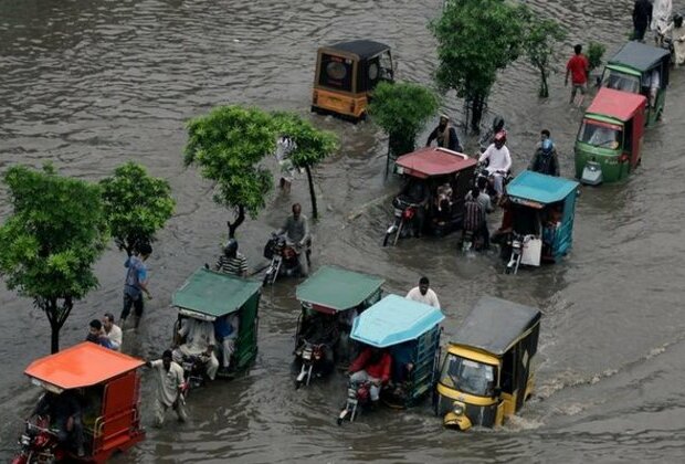 Pakistan: At least 9 injured in two roof collapses in Lahore amid heavy rains