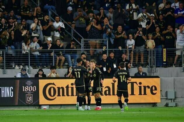 Denis Bouanga provides offense as Los Angeles FC shut out Dallas