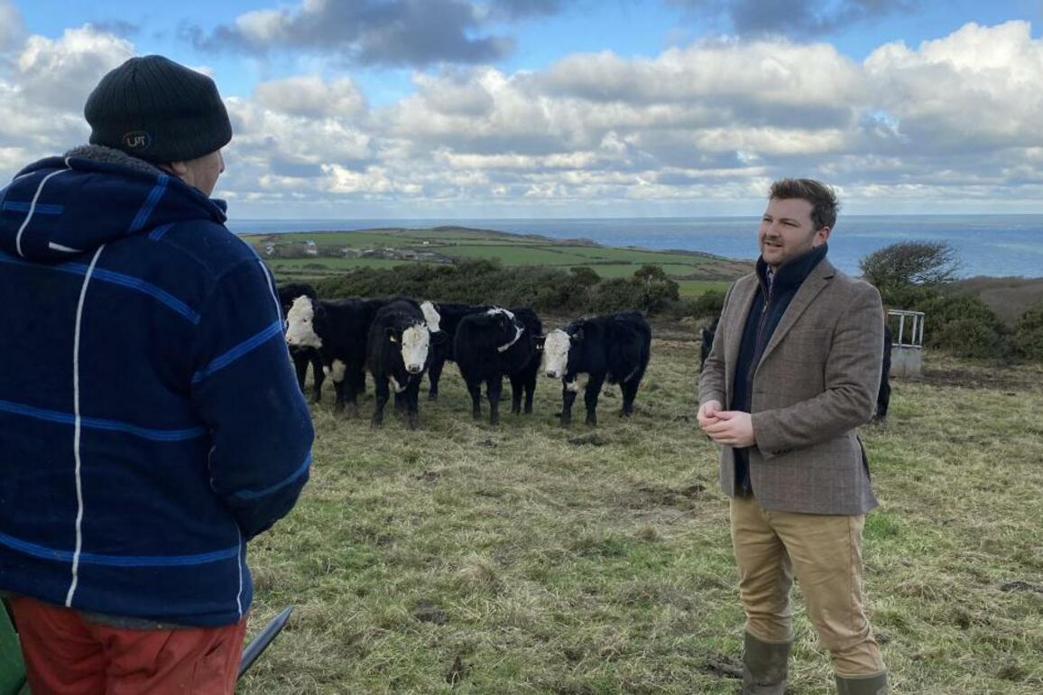 Kurtz renews wildlife cull call over rise in bTB breakdowns