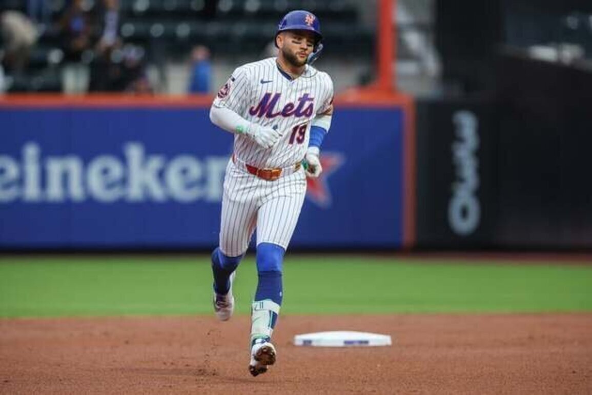 Bo Bichette, Clay Holmes help Mets blank Nationals