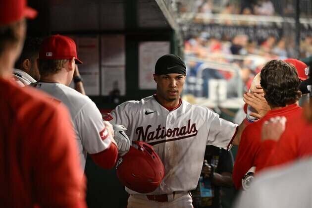 Nationals slug 6 homers to overwhelm Reds