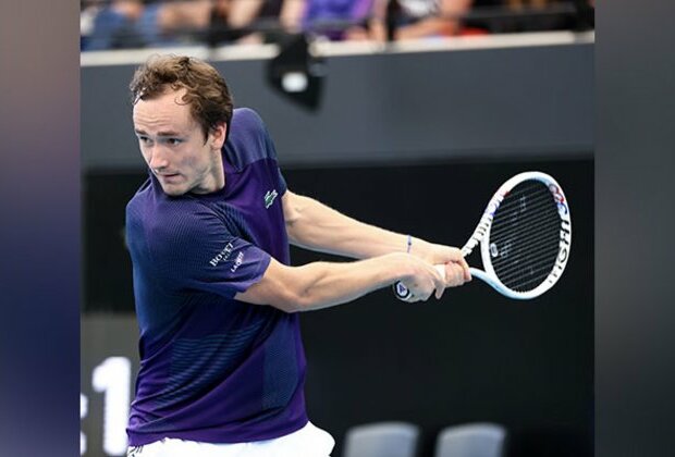 Medvedev beats Kecmanovic to reach quarterfinals of Adelaide International