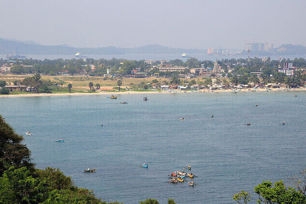 India and Sri Lanka discuss proposed oil pipeline